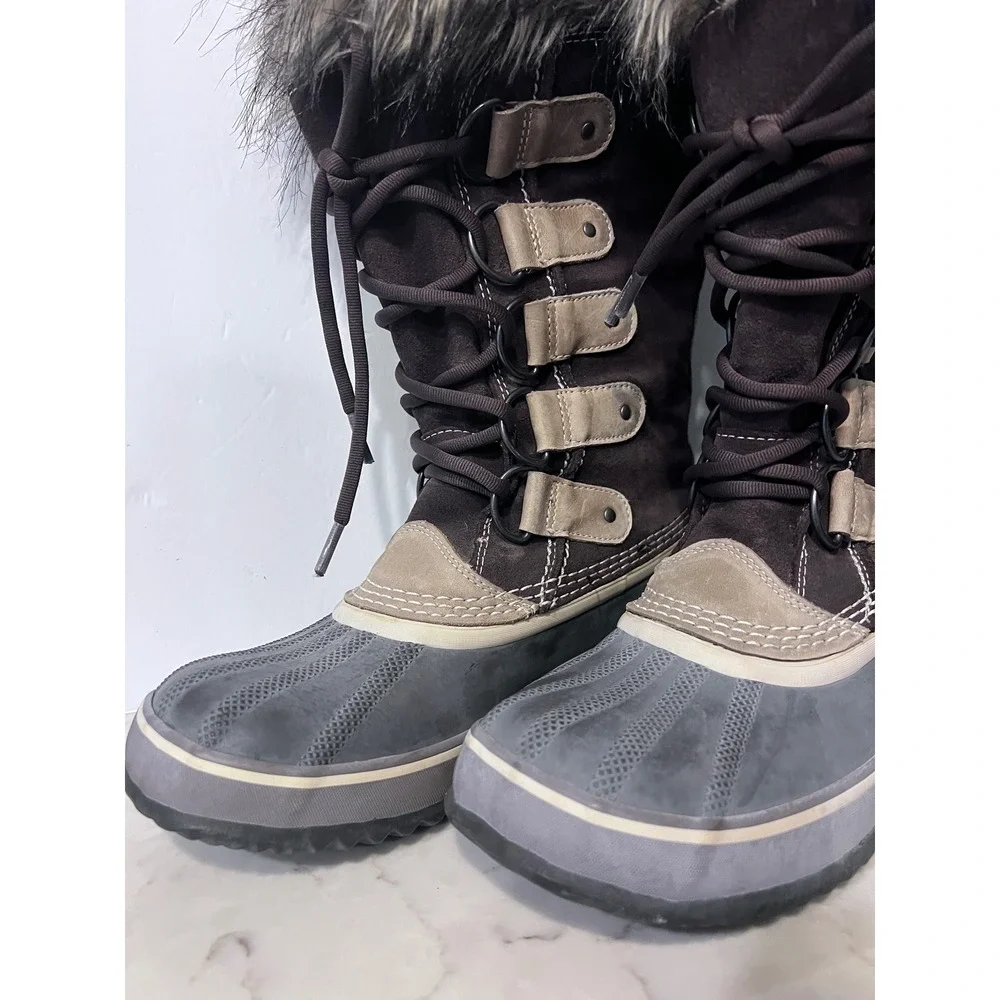 Sorel Women's Joan of Arc Boots Waterproof Fur Trimmed Lace Up Size 8‎ (READ)